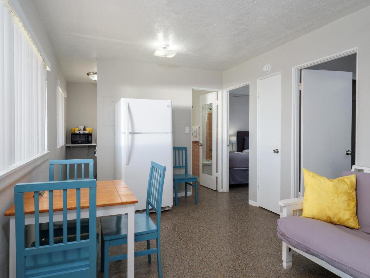 South Beach Inn - Cocoa Beach Bagian luar foto